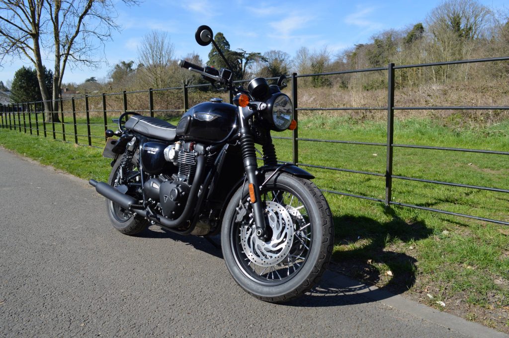 Triumph T120 Bonneville Black edition. 
2019 1200cc.